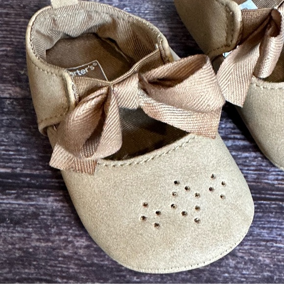 Carter's Baby Girl Tan Ribbon Mary Jane Crib Shoes - Picture 8 of 8